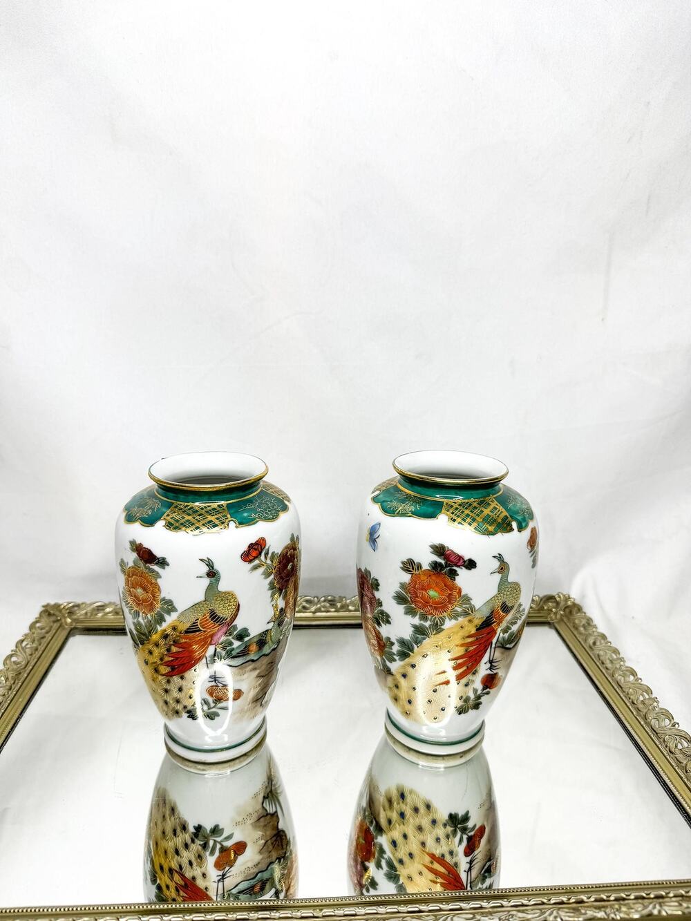 Set Of Vintage Japanese Kutani Peacock Porcelain Vases 1950s